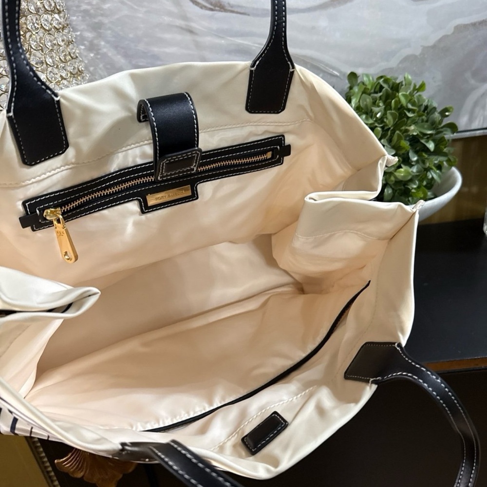 Tory Burch Ella Tote - Picture 4 of 4